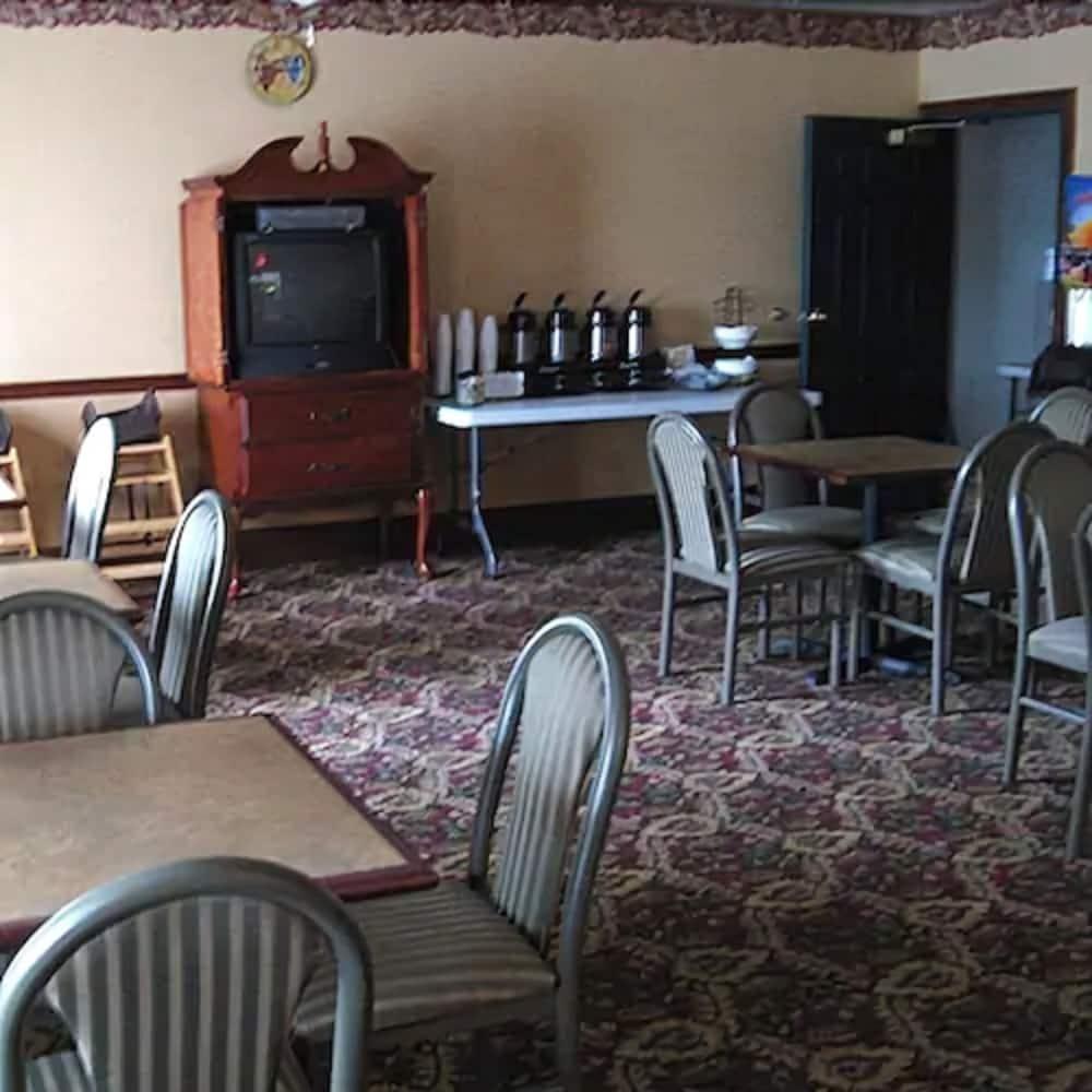 Econo Lodge Inn&Suites - Marianna Extérieur photo