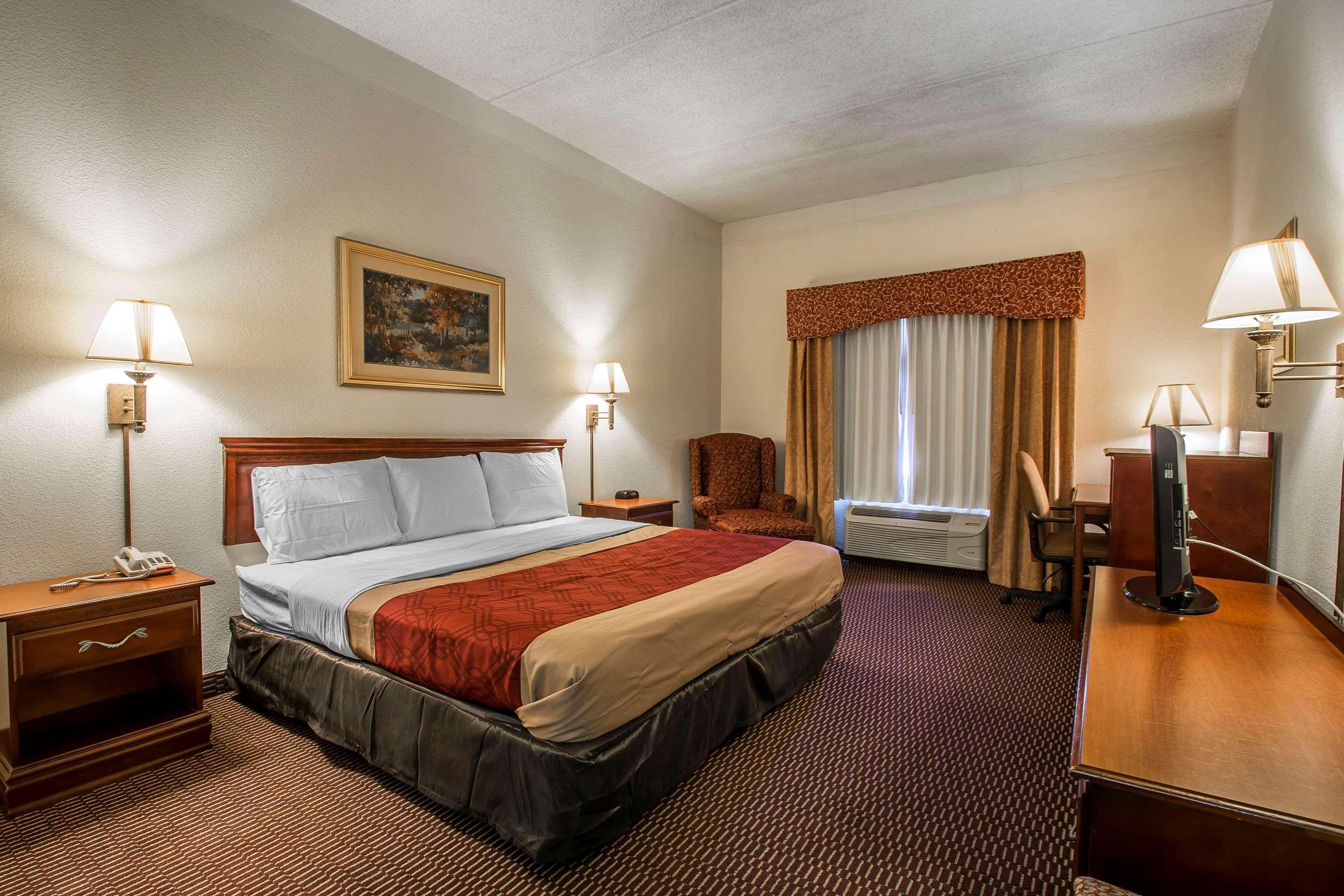 Econo Lodge Inn&Suites - Marianna Extérieur photo